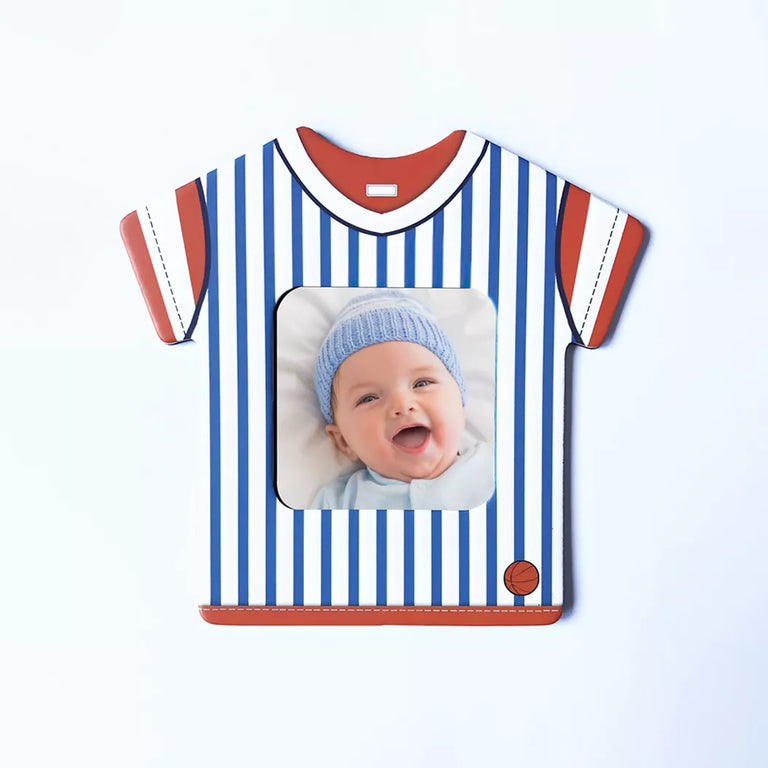 Magnet personalizat cu poza - Tricou baiat