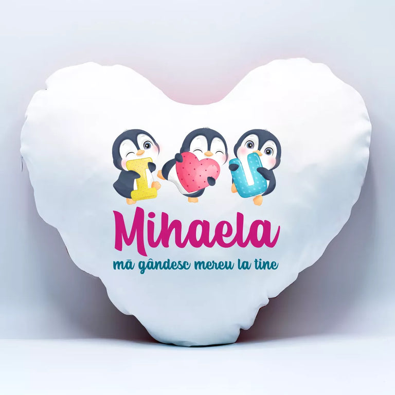 Perna in forma de inima personalizata cu nume - Ma gandesc mereu la tine