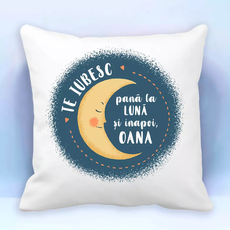 Perna personalizata cu nume - Te iubesc pana la luna si inapoi